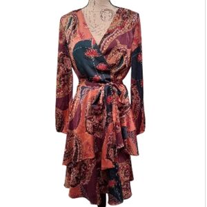 TAHARI multicolored tiered V-neck Dress.  Size 10